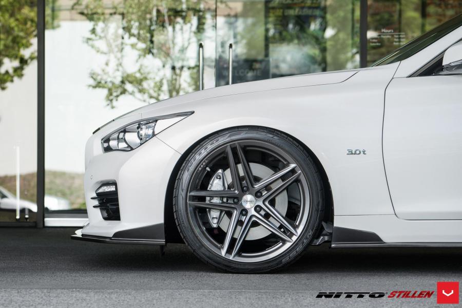  Infiniti Q50 on Vossen Wheels (VFS5) 2016 года  (фото 7 из 9)